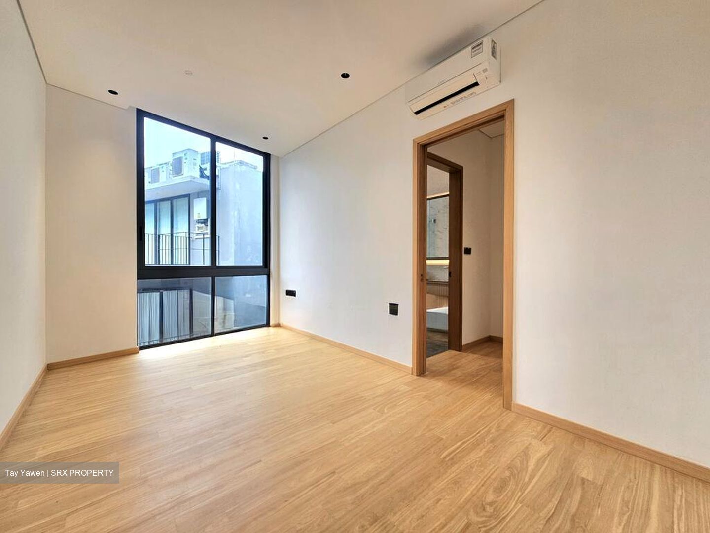 Elizabeth Drive (D23), Terrace #520972141